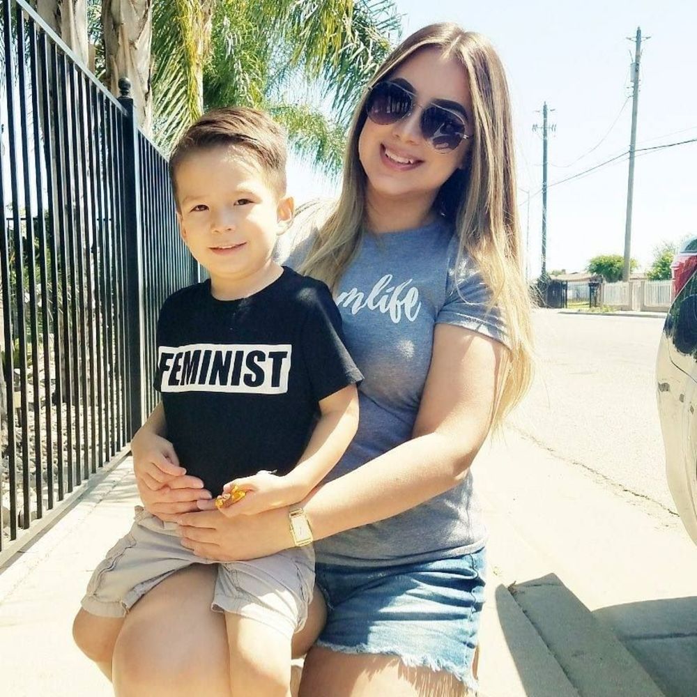 Meet your Posher, Claudia